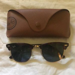 Tortoise Ray-Ban Clubmaster Sunglasses